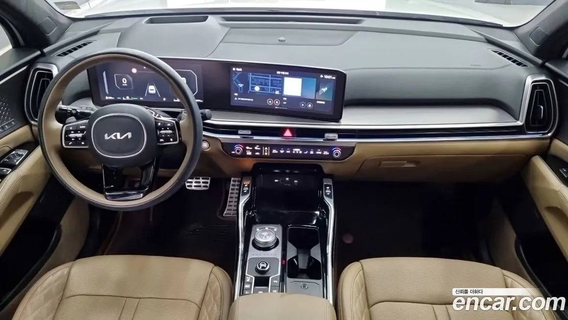 Kia Sorento — фото 10