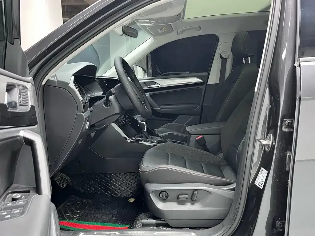 Volkswagen Tayron 2022 из CN, фото 5