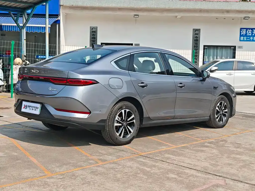 BYD Qin PLUS 2025 из CN, фото 3