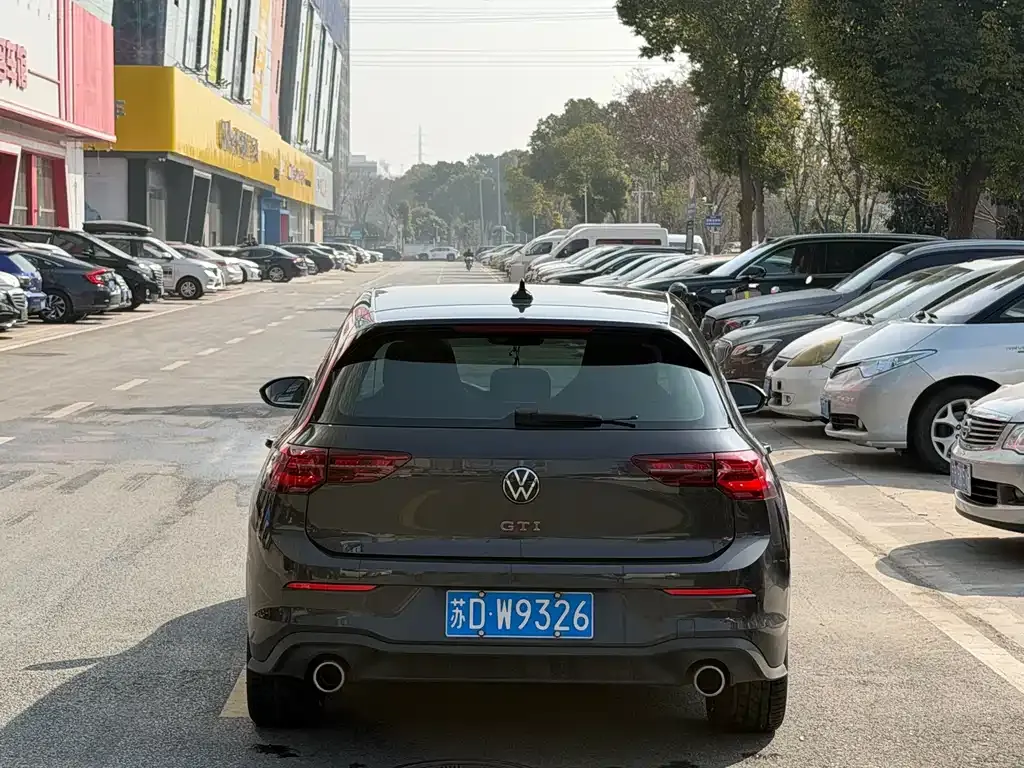 Volkswagen Golf GTI 2023 из CN, фото 7
