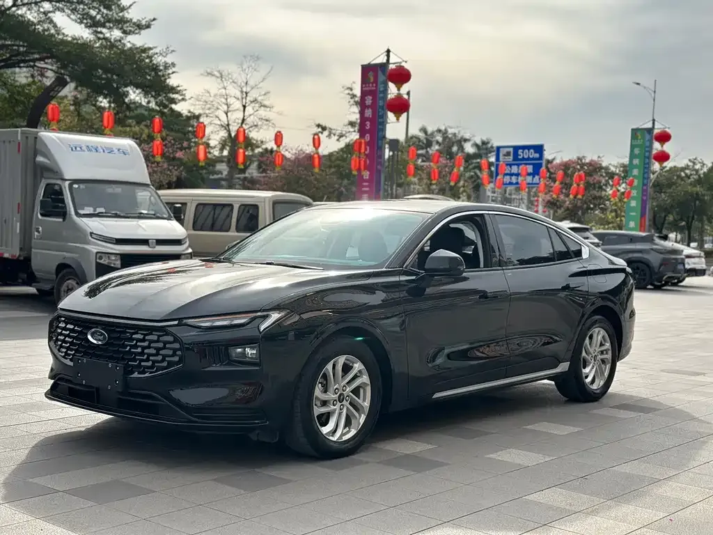 Ford Mondeo 2023 из CN, фото 1