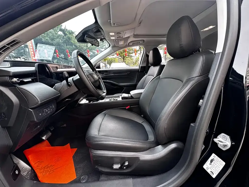 Ford Mondeo 2023 из CN, фото 10