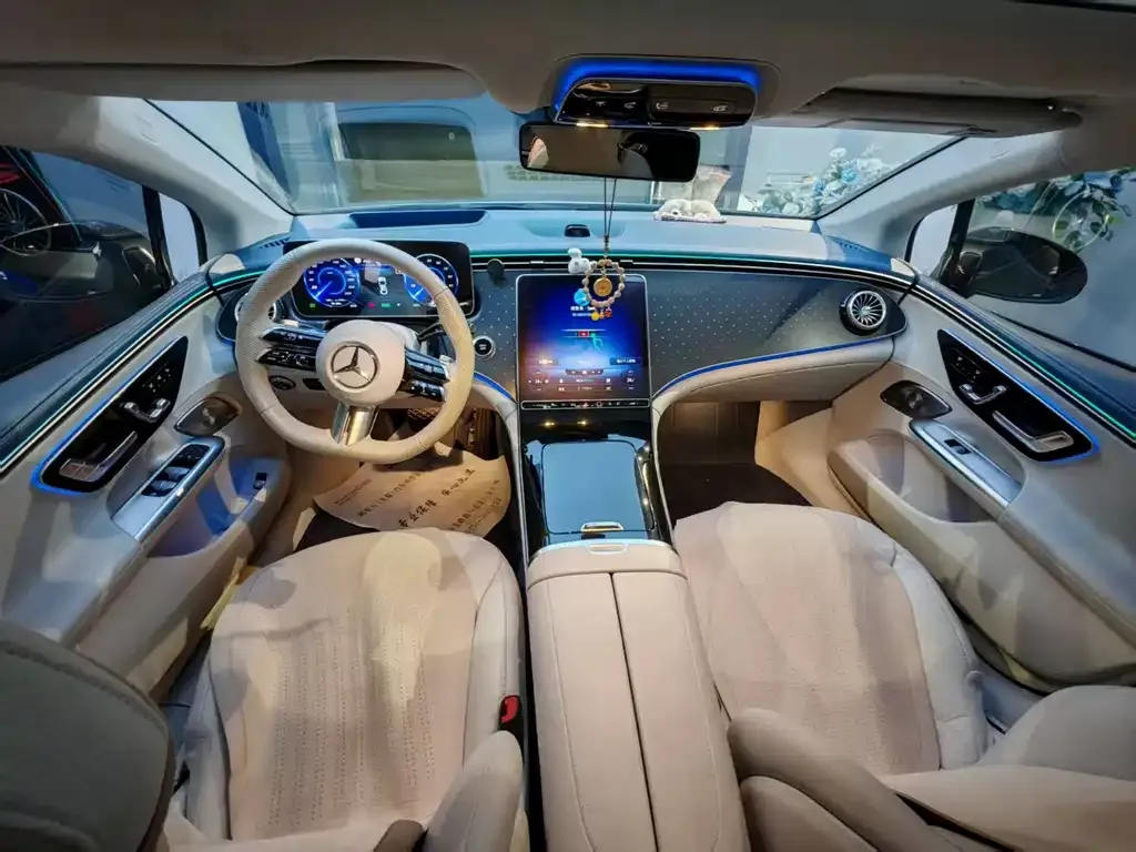 Mercedes-Benz EQE 2025 из CN, фото 2