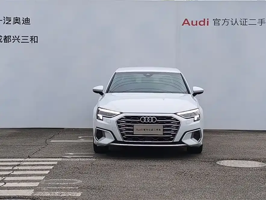 Audi A3 2023 из CN, фото 6