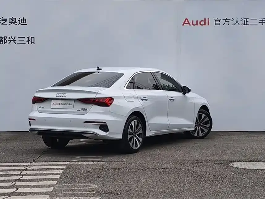 Audi A3 2023 из CN, фото 4