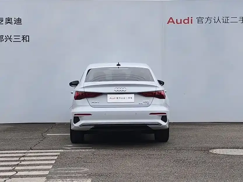 Audi A3 2023 из CN, фото 3