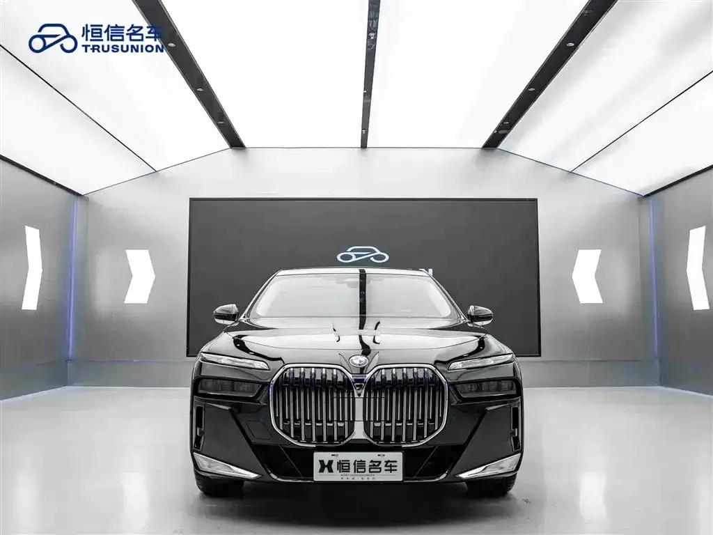 BMW 7 Series 2025 из CN, фото 4