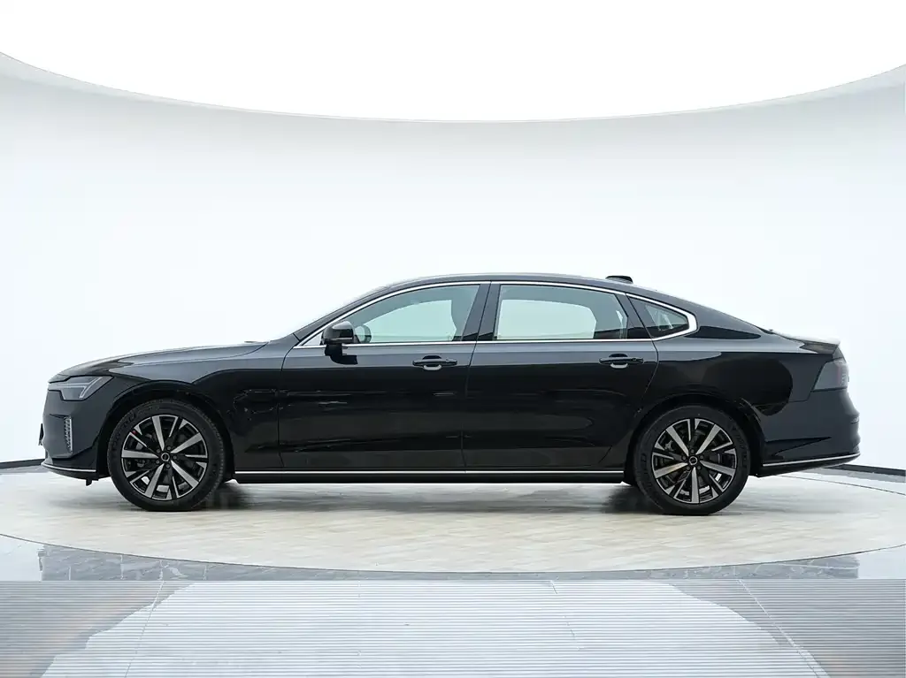 Volvo S90 2025 из CN, фото 6