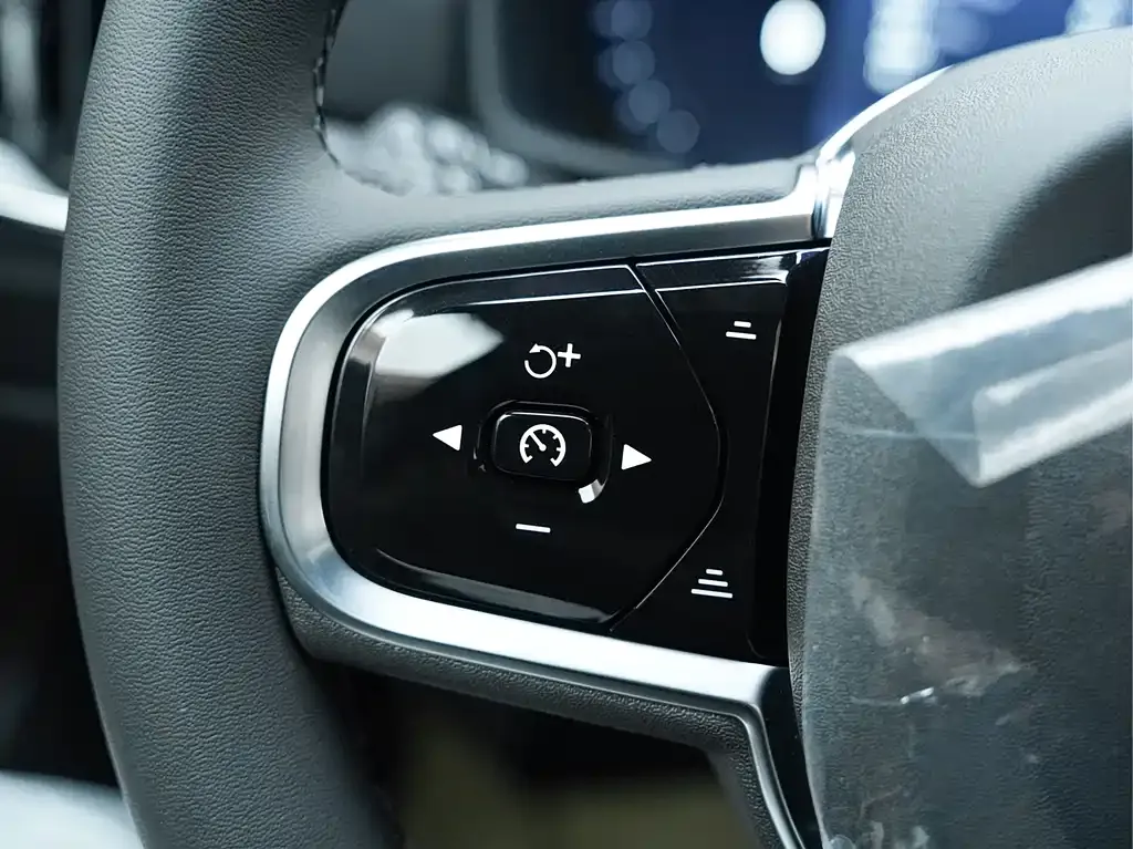 Volvo S90 2025 из CN, фото 7