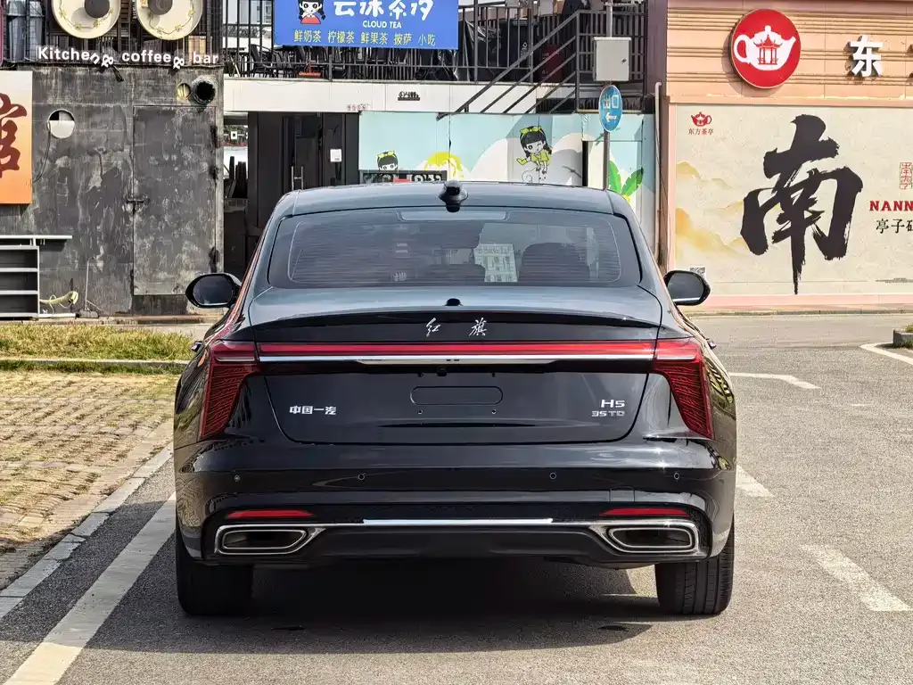 Hongqi H5 2025 из CN, фото 4