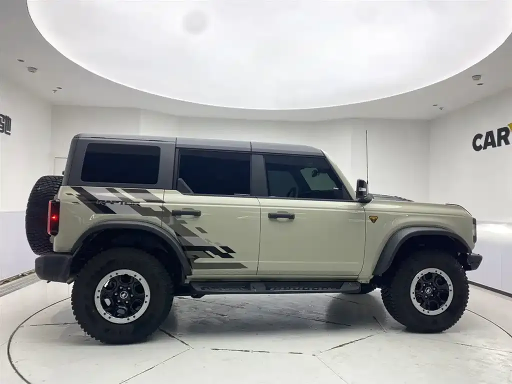 Ford Bronco 2024 из CN, фото 10