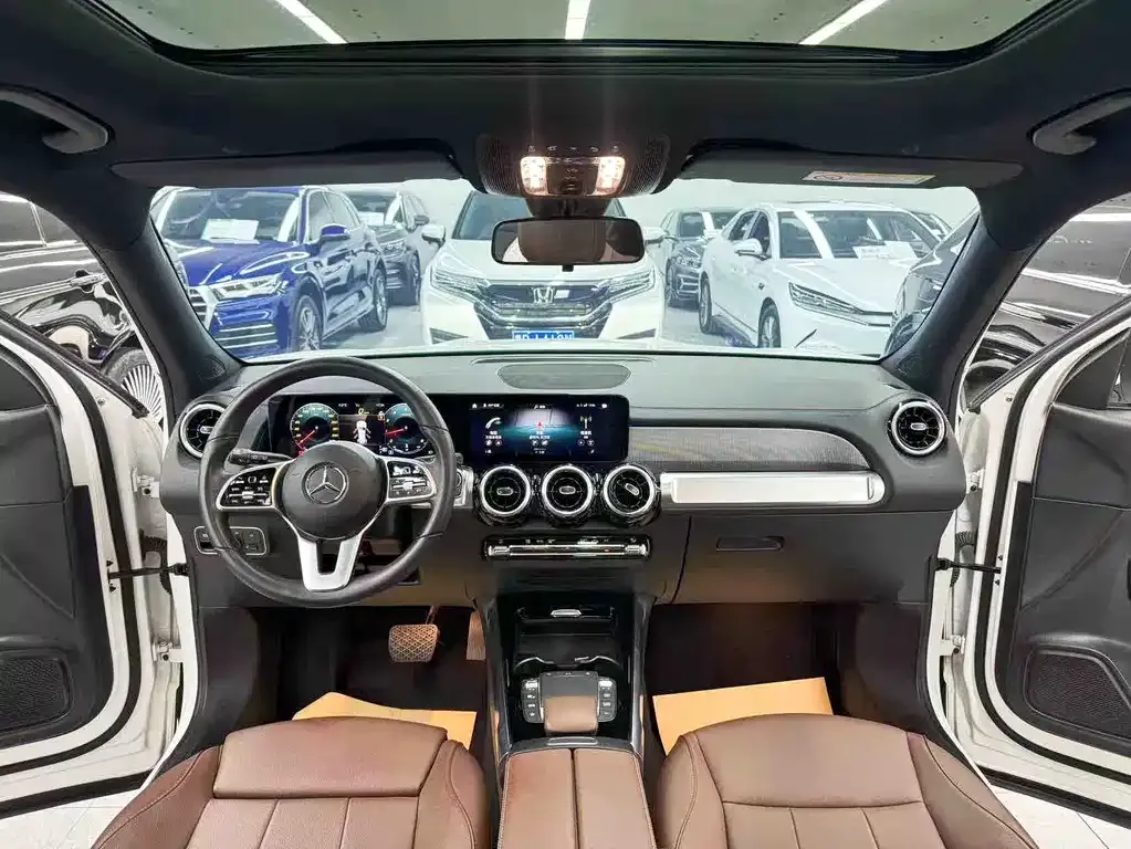 Mercedes-Benz GLB 2023 из CN, фото 2