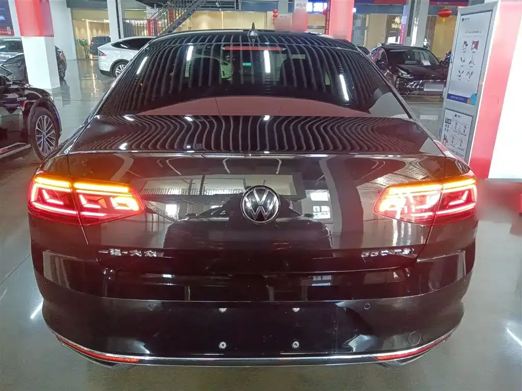 Volkswagen Magotan 2021 из CN, фото 5