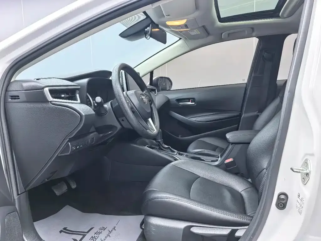 Toyota Corolla 2022 из CN, фото 6