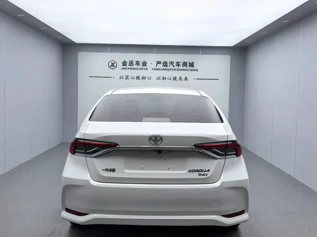 Toyota Corolla 2022 из CN, фото 2