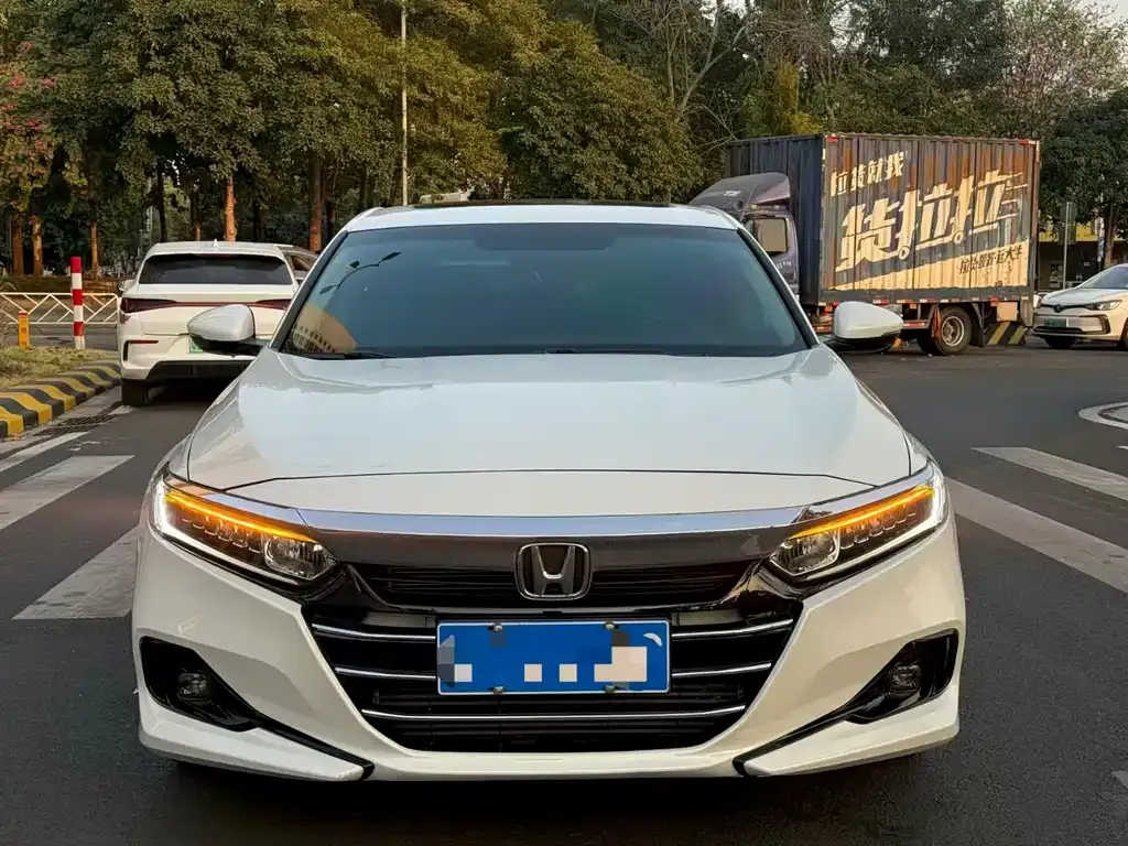 Honda Accord 2022 из CN, фото 8