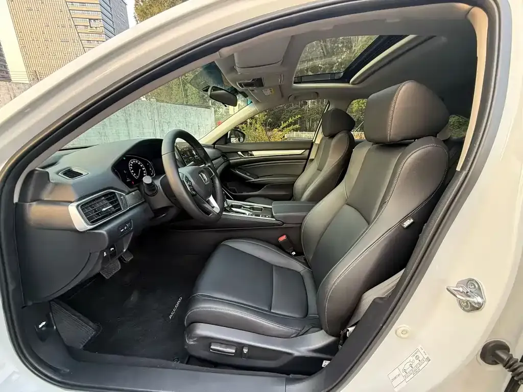 Honda Accord 2022 из CN, фото 5