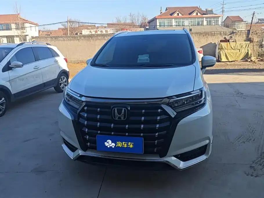 Honda Elysion 2023 из CN, фото 10