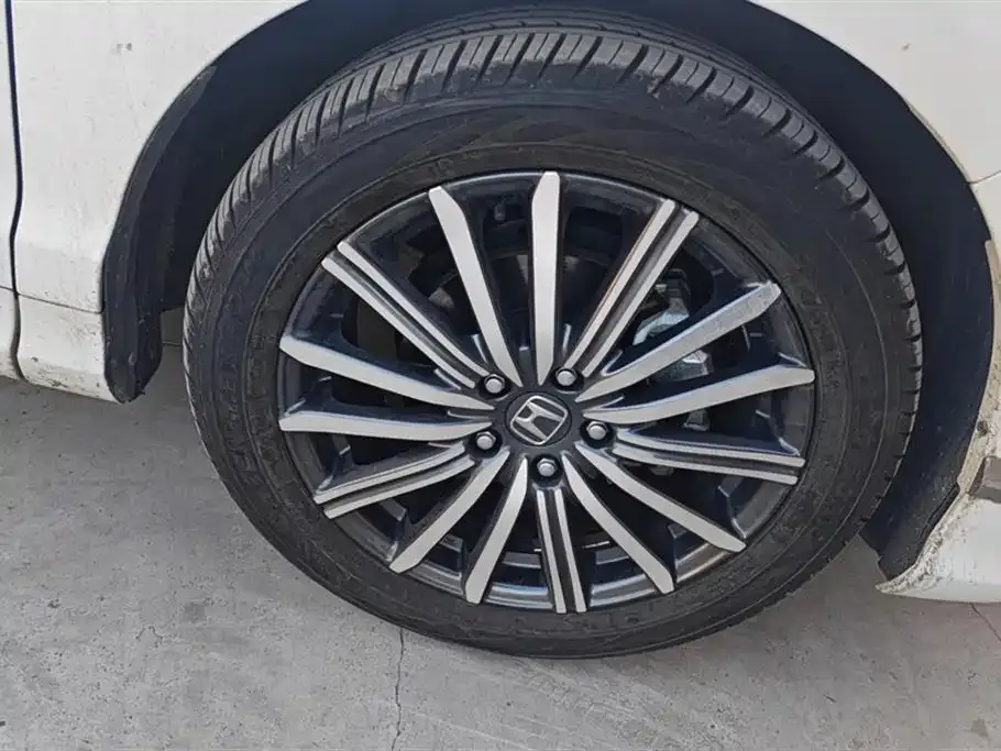 Honda Elysion 2023 из CN, фото 9