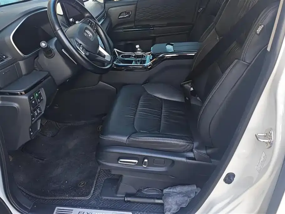 Honda Elysion 2023 из CN, фото 2