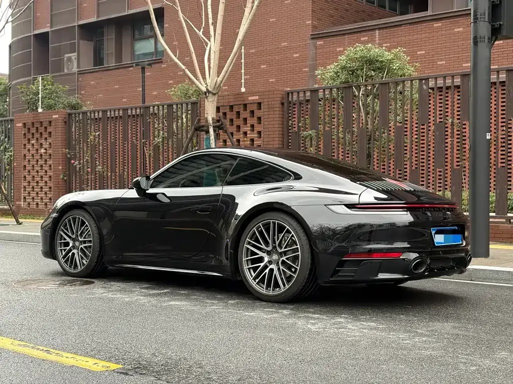 Porsche 911 2022 из CN, фото 10