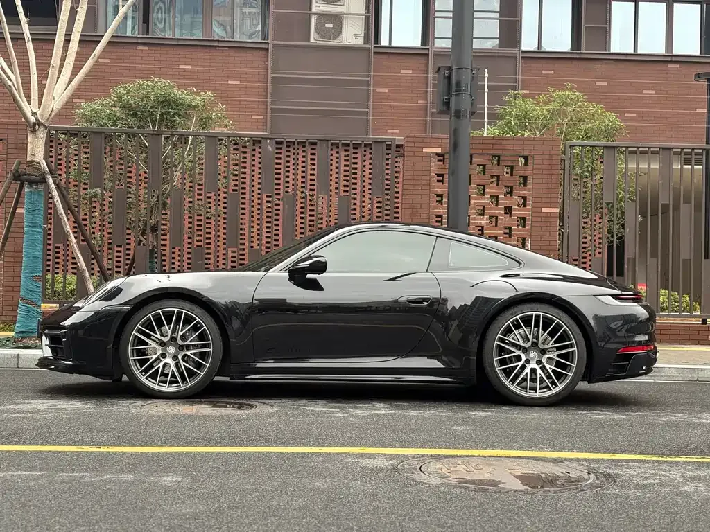 Porsche 911 2022 из CN, фото 8