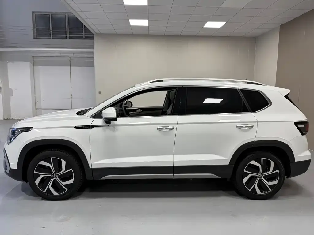 Volkswagen Tharu 2023 из CN, фото 5
