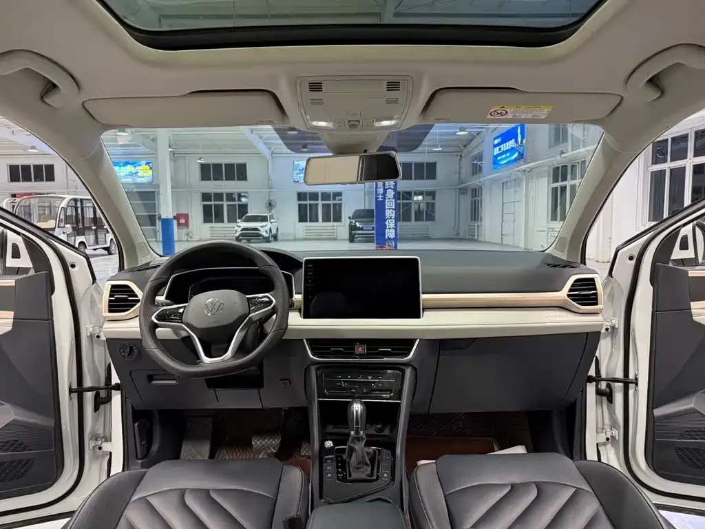 Volkswagen Tharu 2023 из CN, фото 8