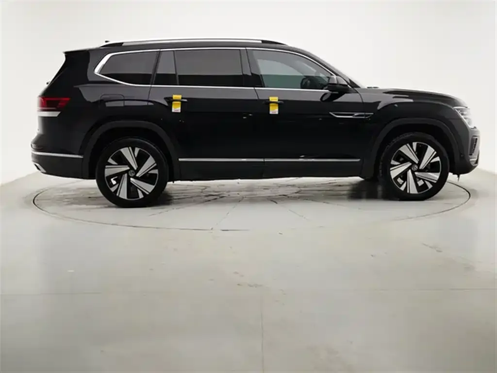Volkswagen Teramont 2023 из CN, фото 9