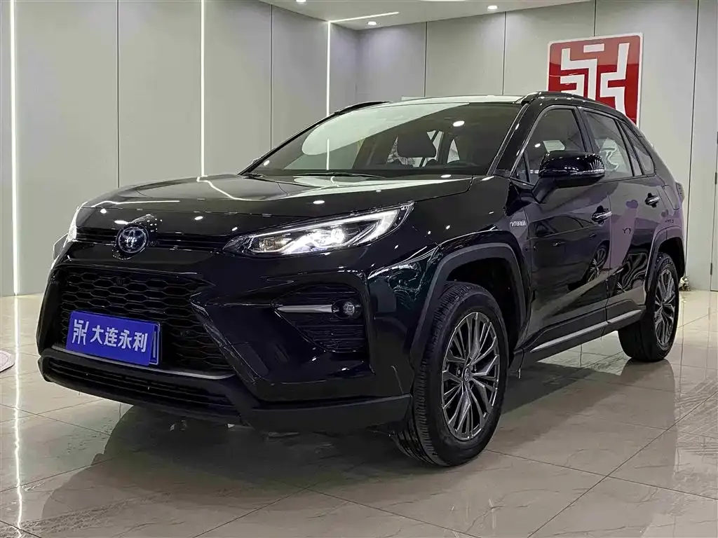 Toyota Wildlander 2023 из CN, фото 1