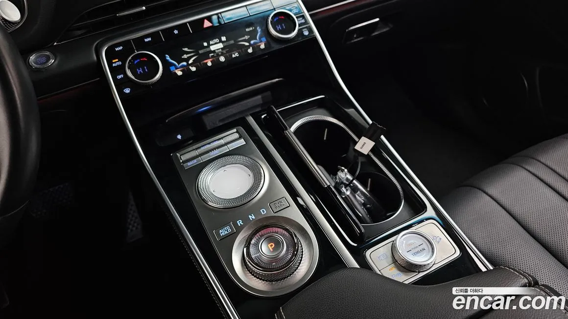 Genesis GV80 — фото 10