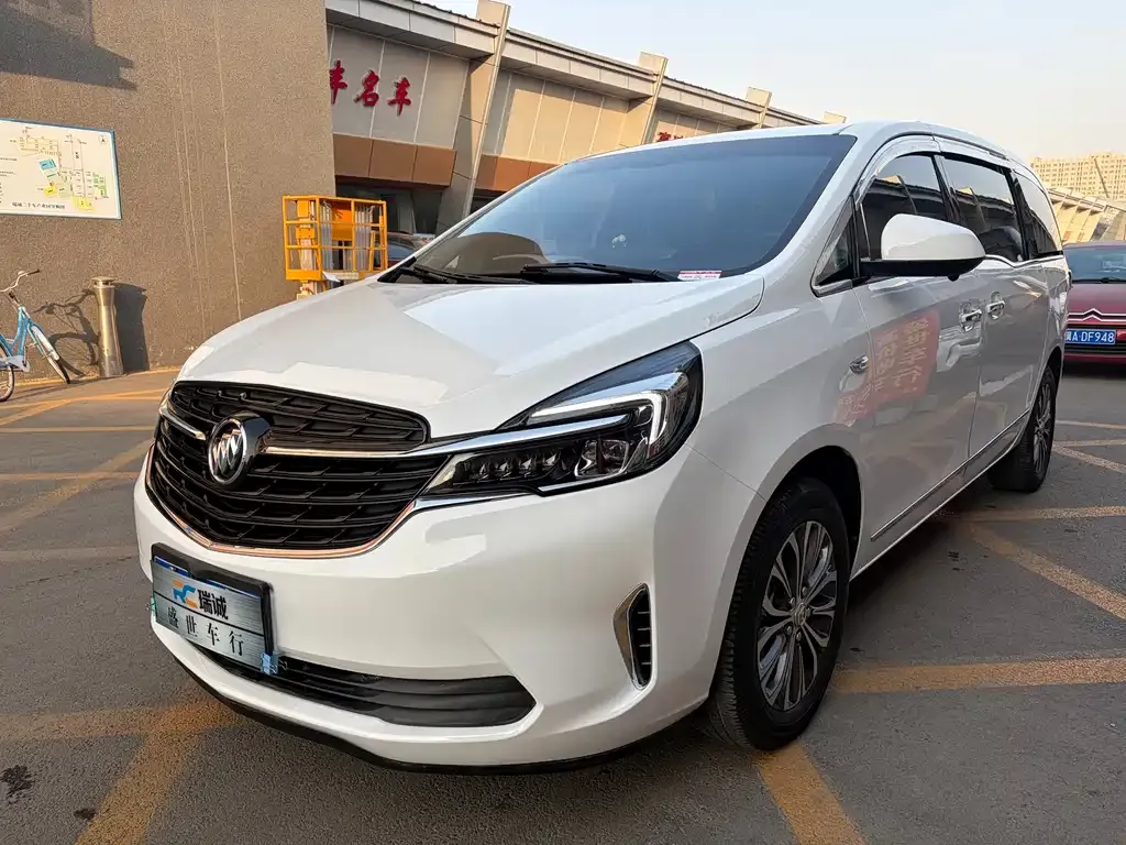 Buick GL8 2022 из CN, фото 6