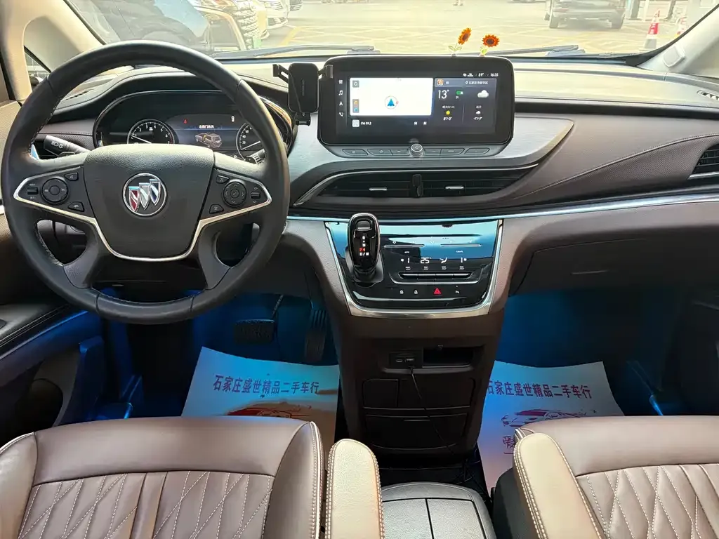 Buick GL8 2022 из CN, фото 8