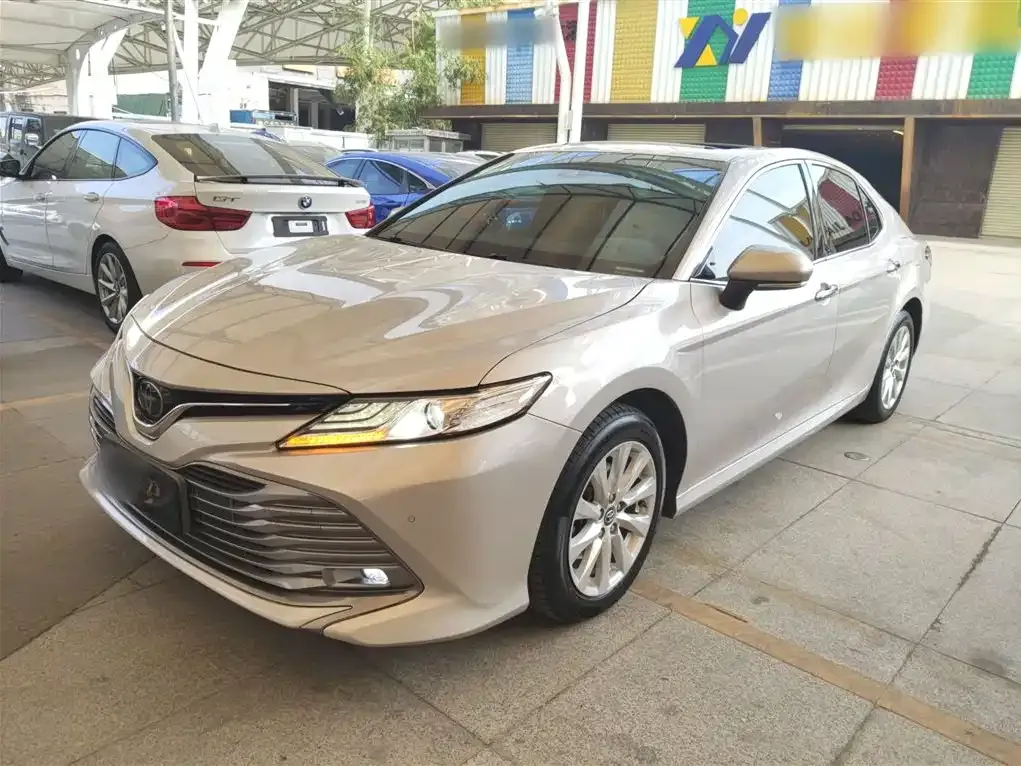 Toyota Camry 2021 из CN, фото 8