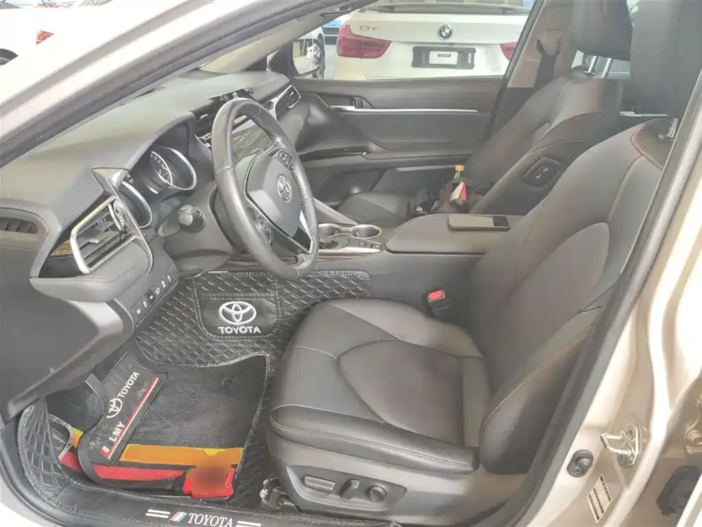 Toyota Camry 2021 из CN, фото 3