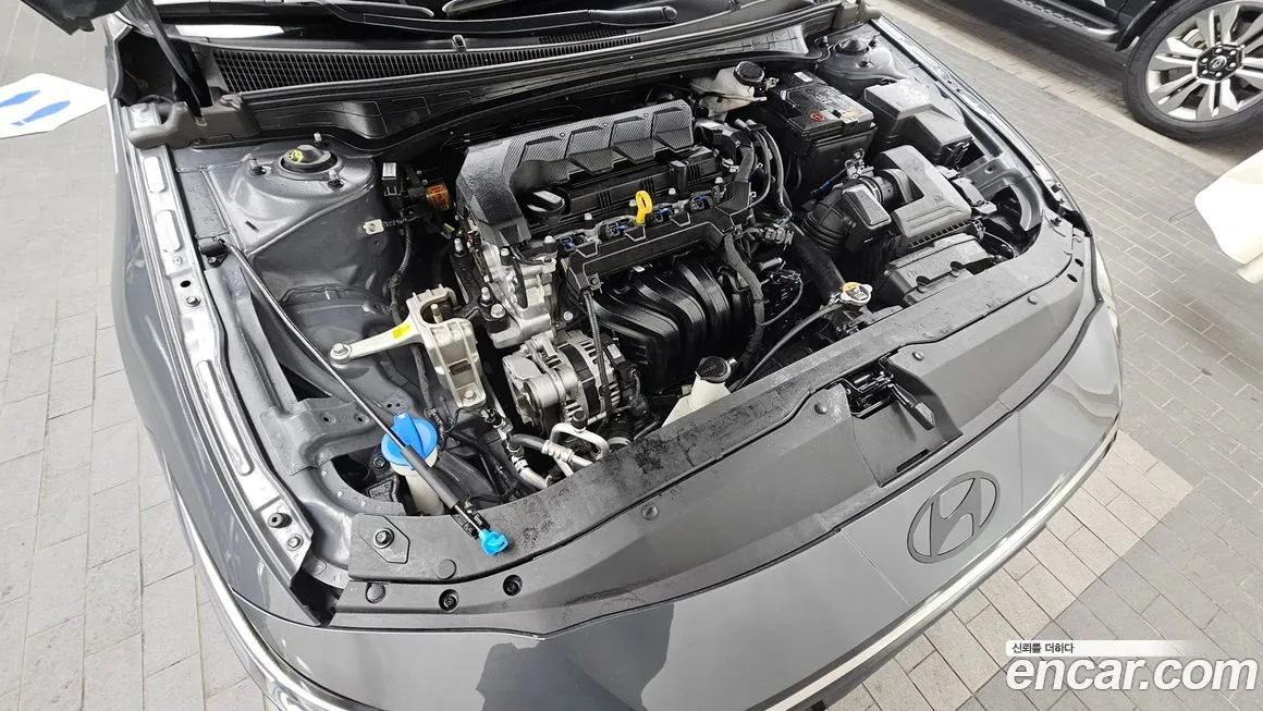 Hyundai AVANTE 2024 из KR, фото 4