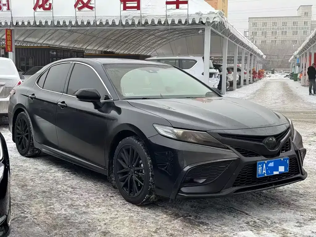 Toyota Camry 2023 из CN, фото 5