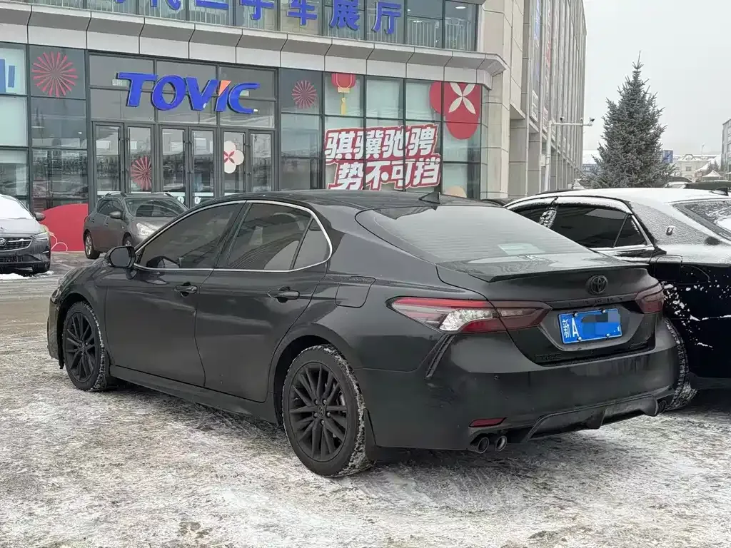 Toyota Camry 2023 из CN, фото 3