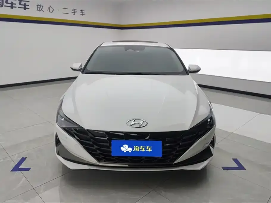 Hyundai Elantra 2023 из CN, фото 5