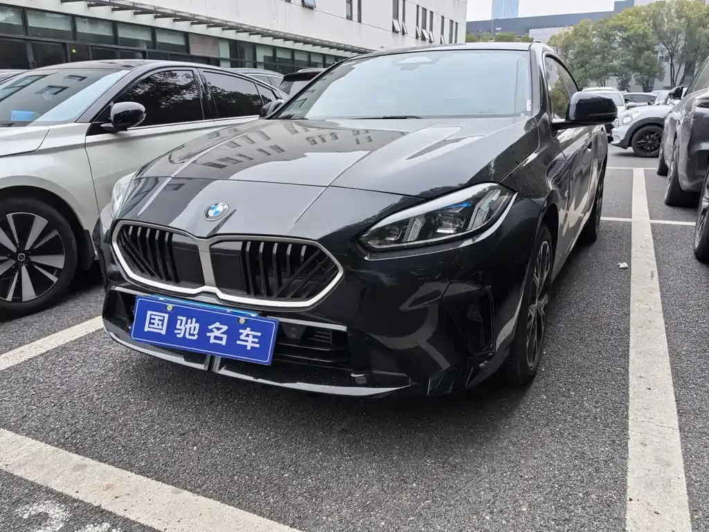 BMW 2 Series 2025 из CN, фото 1