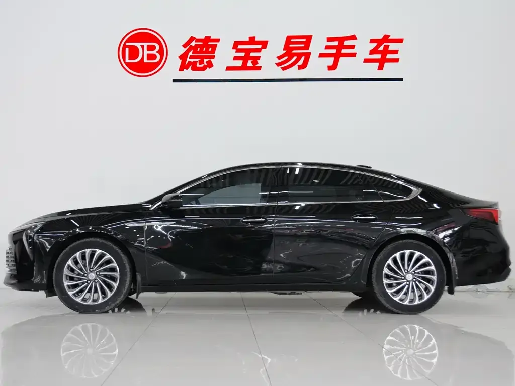 Buick LaCrosse 2023 из CN, фото 4