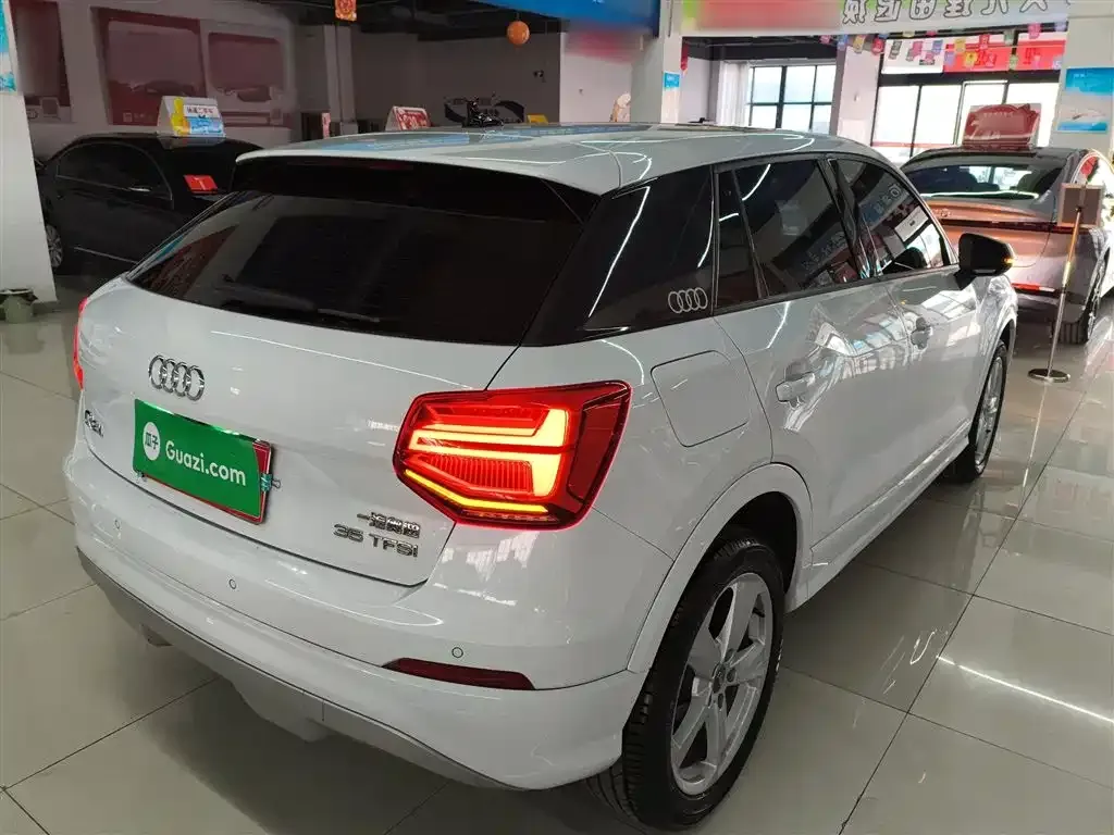 Audi Q2L 2021 из CN, фото 6