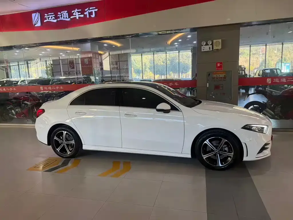 Mercedes-Benz A-Class 2022 из CN, фото 6