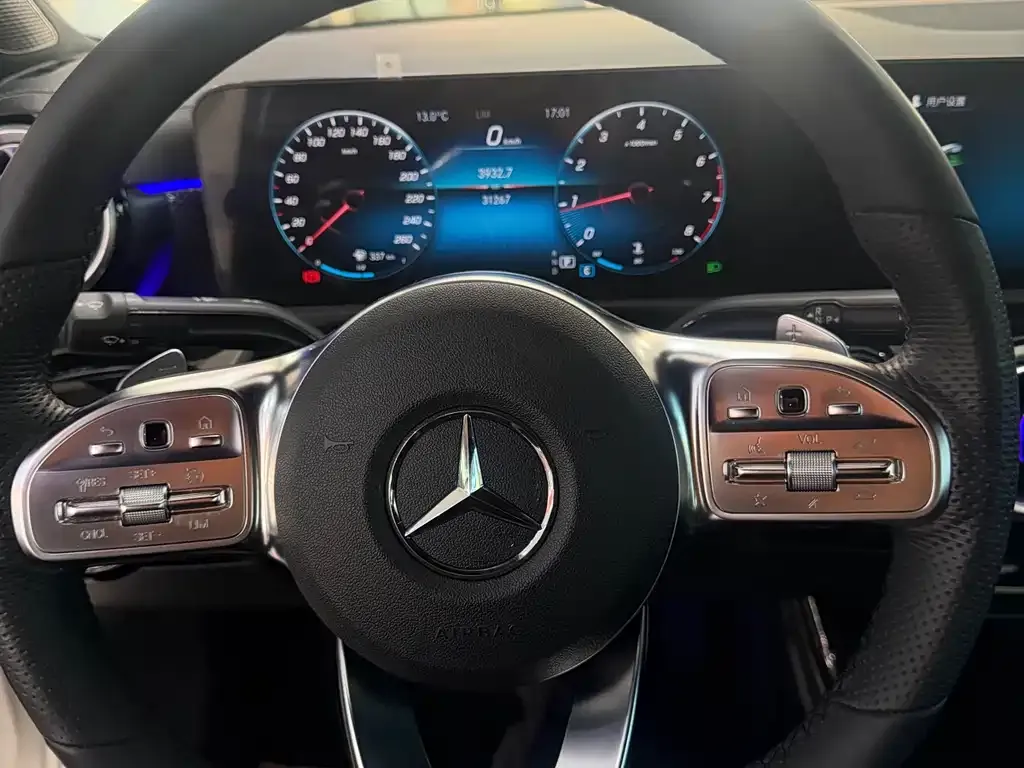 Mercedes-Benz A-Class 2022 из CN, фото 2