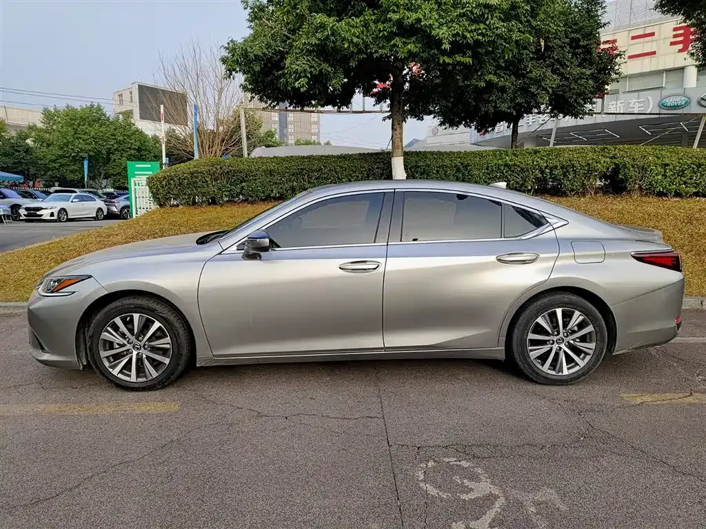 Lexus ES 2021 из CN, фото 10