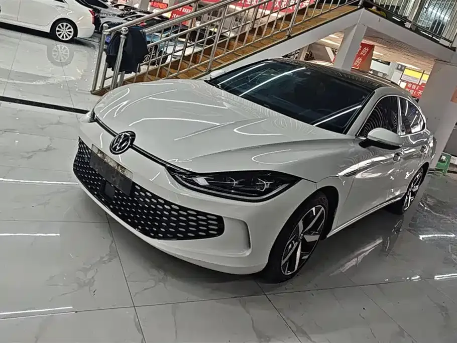 Volkswagen Lamando 2023 из CN, фото 1
