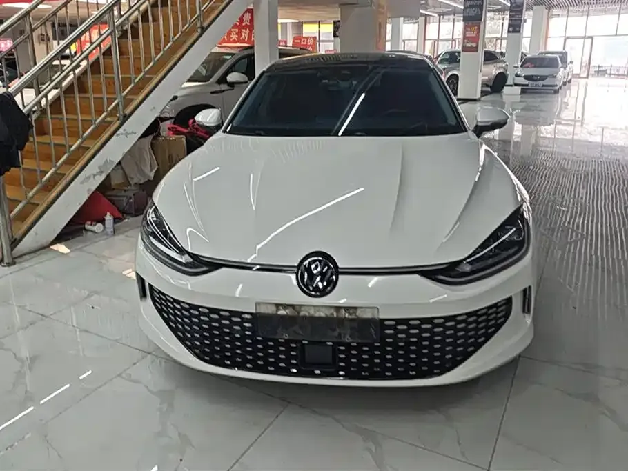Volkswagen Lamando 2023 из CN, фото 10