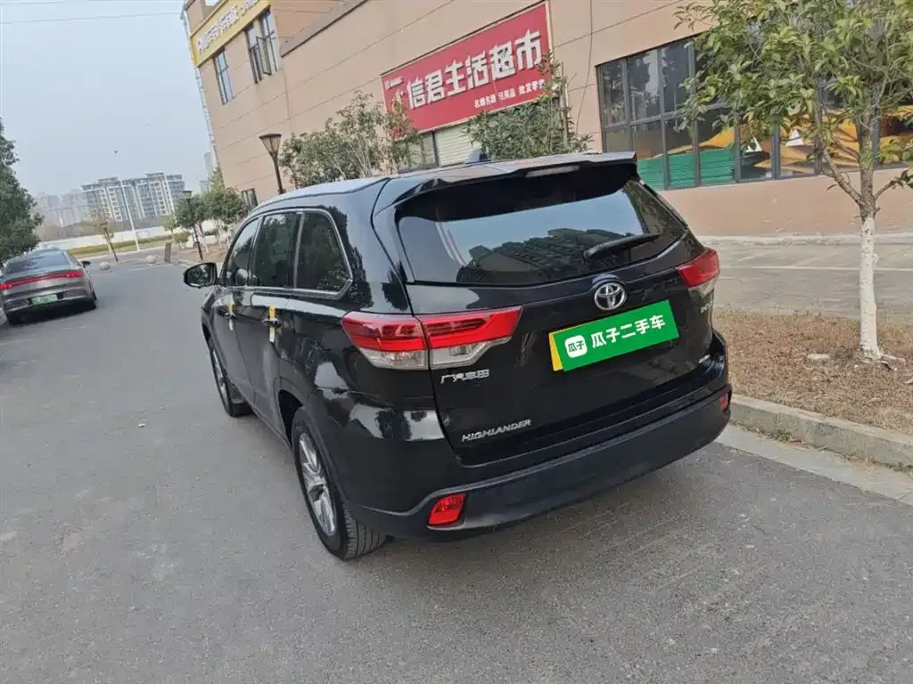 Toyota Highlander 2021 из CN, фото 4