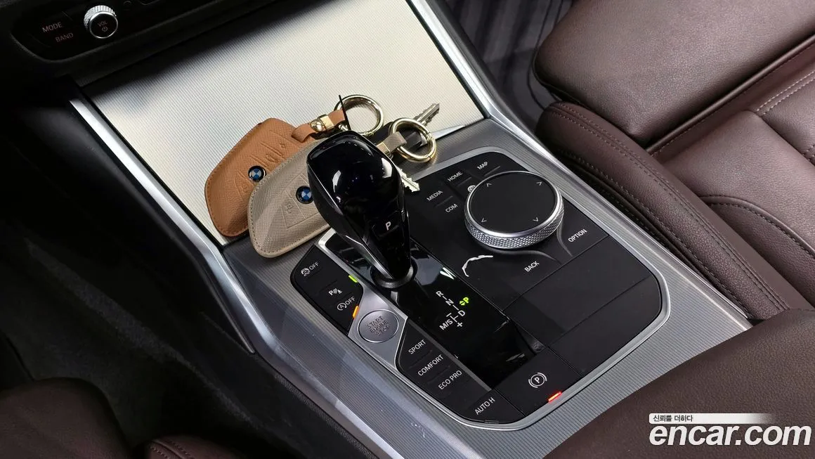 BMW 3-Series 2022 из KR, фото 9