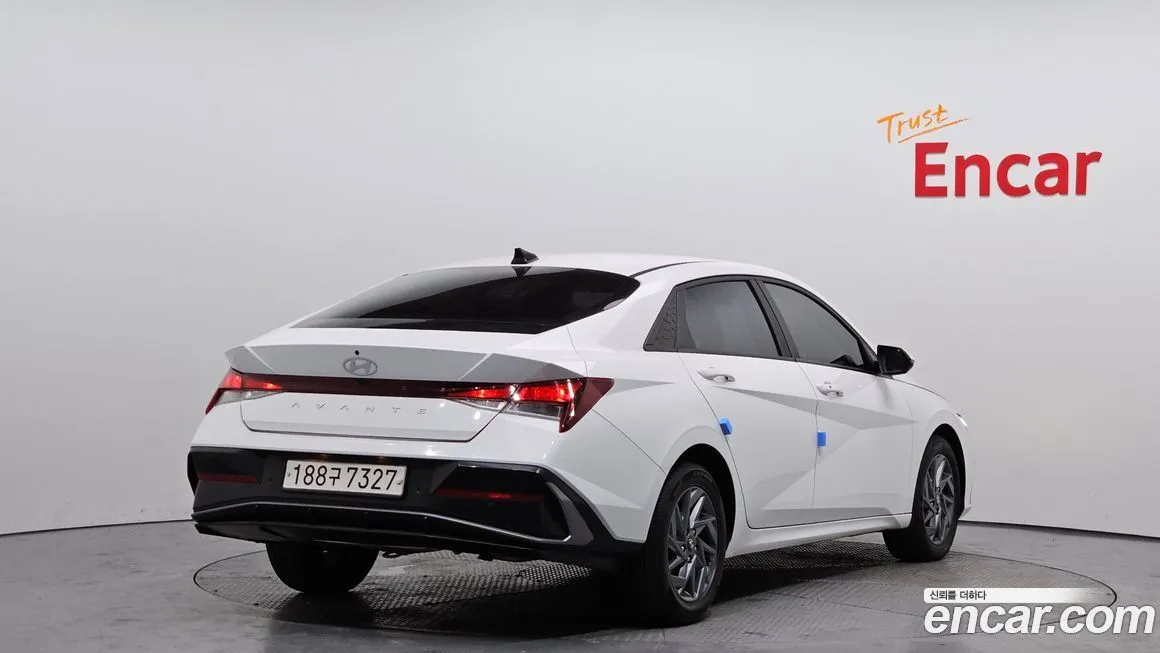 Hyundai AVANTE 2024 из KR, фото 2